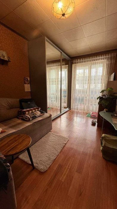 Продам 3 кімнатну квартиру на Тополі-2