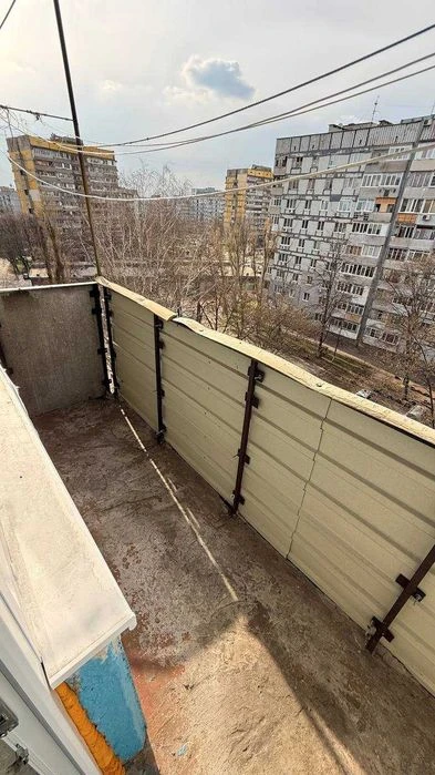 Продам 3 кімнатну квартиру на Тополі-2