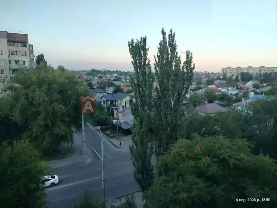 3-к квартира с ремонтом /ул. Калинова / 61000