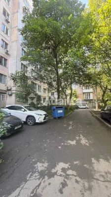 3 кімннатна квартира на площі Толбухіна