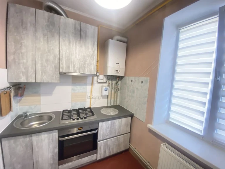 Продаж 1- кімнатноі квартири, 27 кв. Район Нива