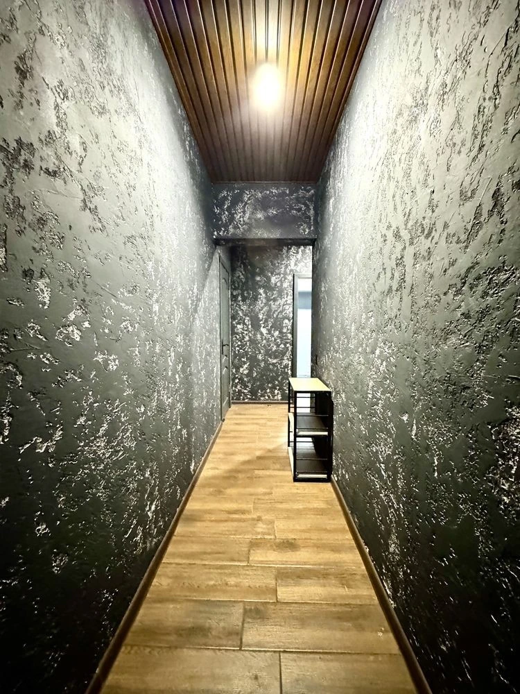 Оренда 2-кімнатної квартири-бункера, 65 м², Золотоустівська