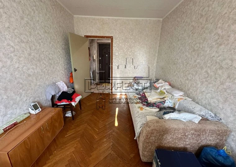 Продаж 2к квартири Івашкевича 3 / Ивашкевича 3