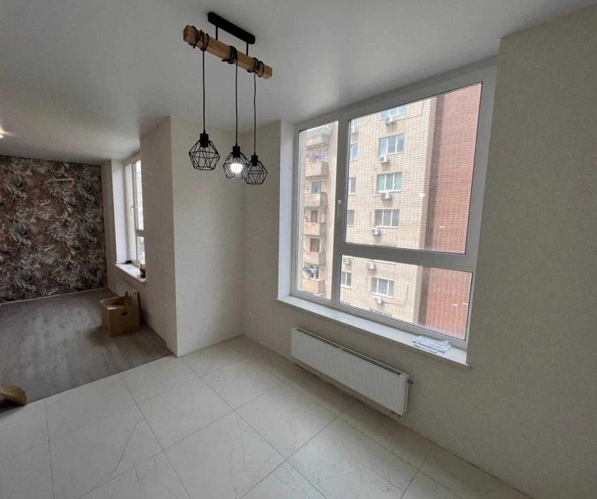 Продаж 3К. квартири з ремонтом ЖК Гармонія метро  Житомирськ