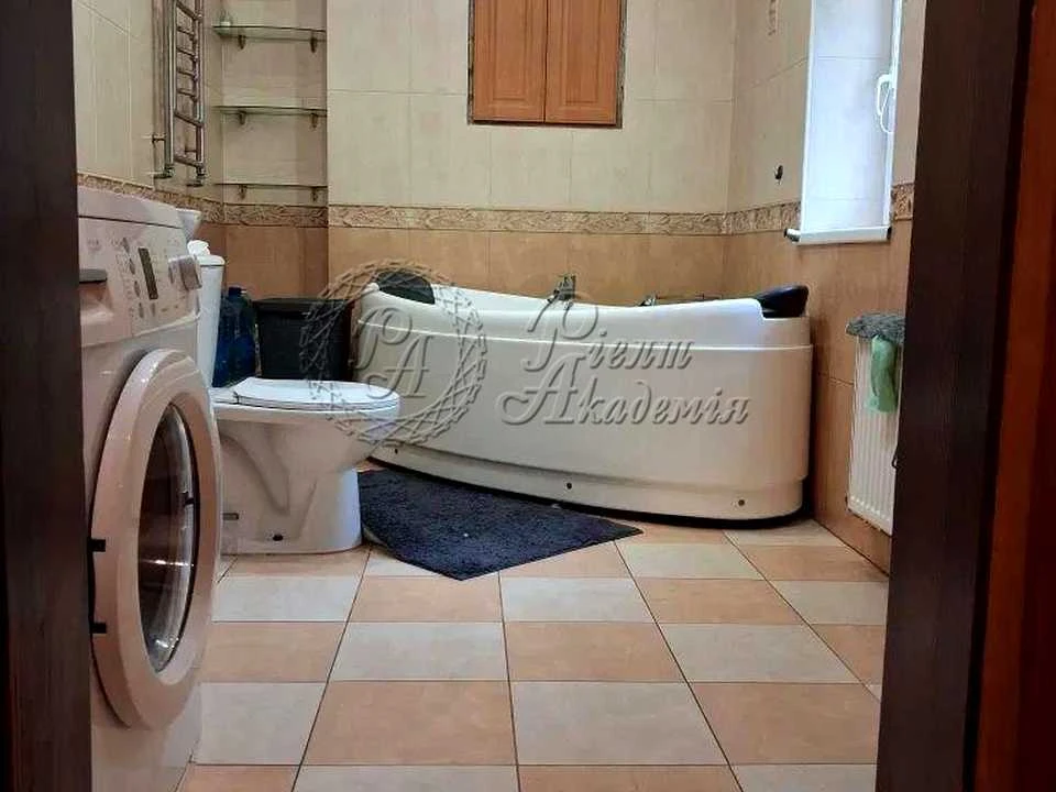 Будинок. Київ, Передова вул.