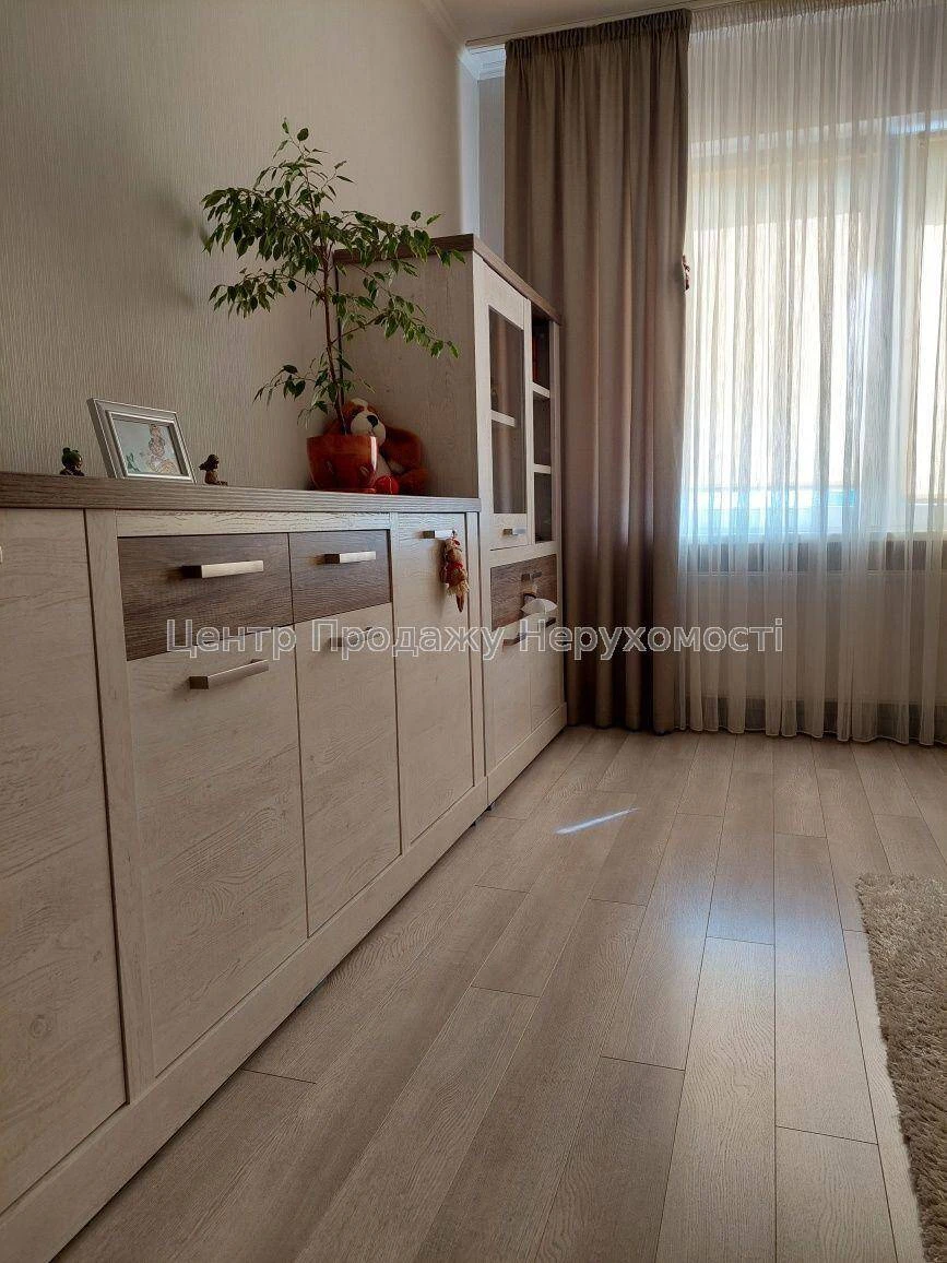 1-кімн. квартира 41. 8 м², Київ, 17/25 пов. Відмінна ціна!