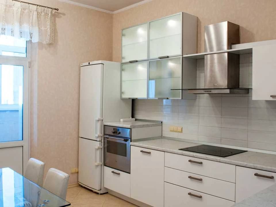 Квартира. Київ, Дмитрівська вул.