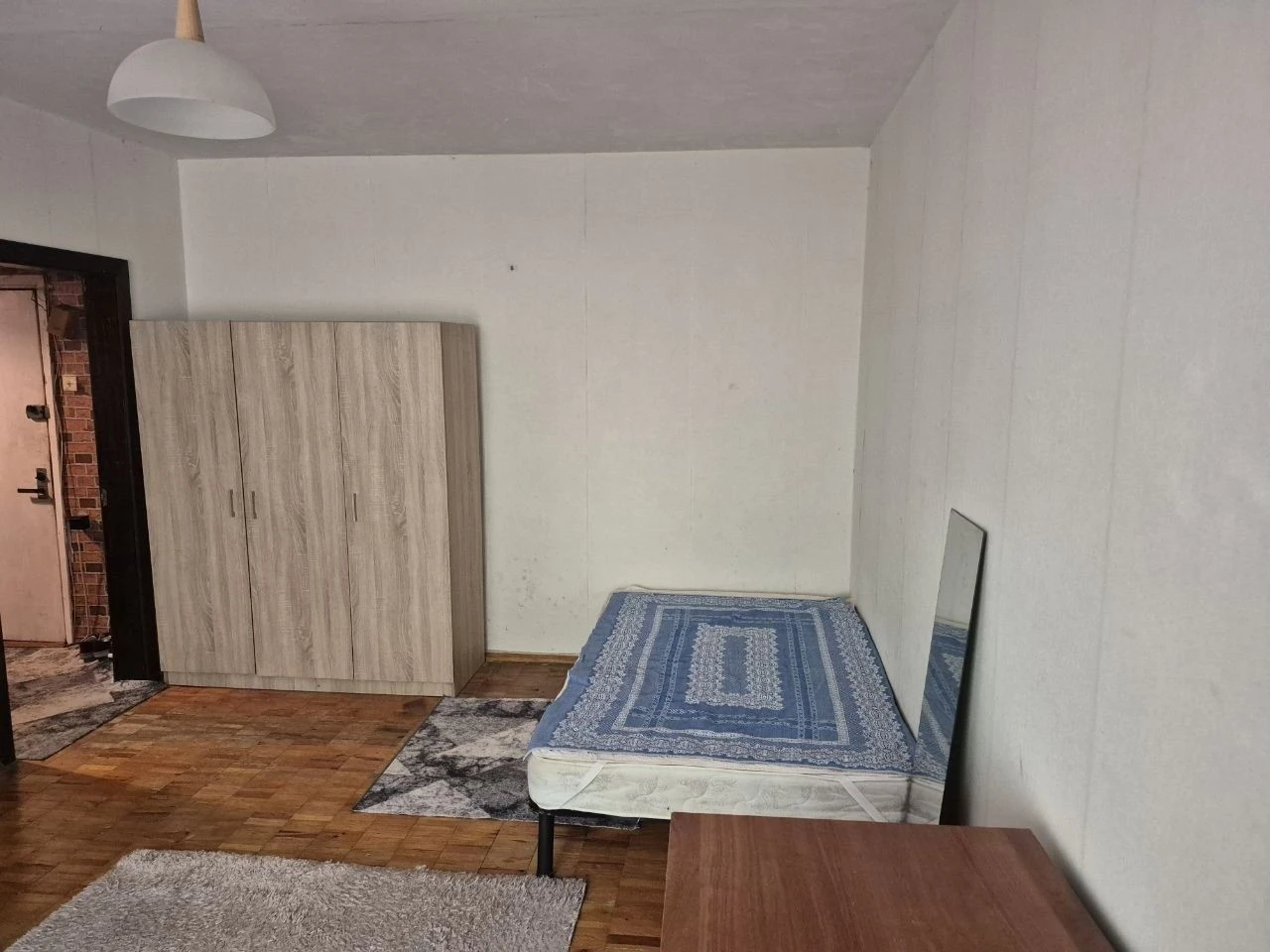 Здам затишну двокімнатну на Виноградарі.