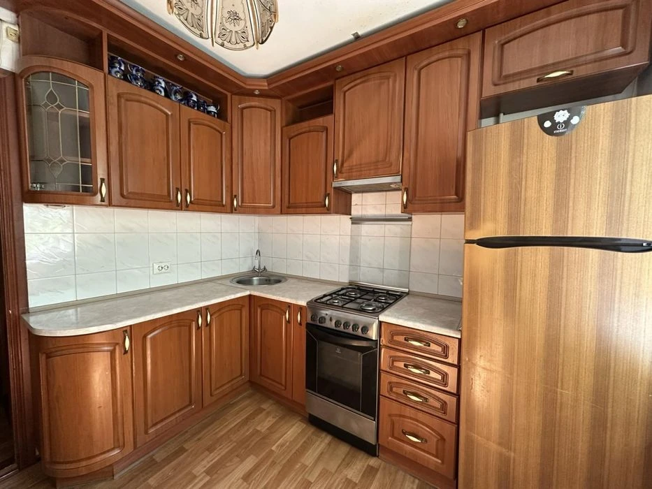 Продаж 2к кв Центр