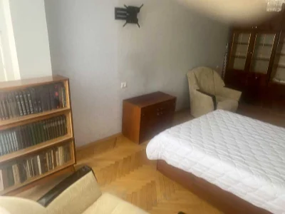 Квартира. Київ, Златопільська вул.