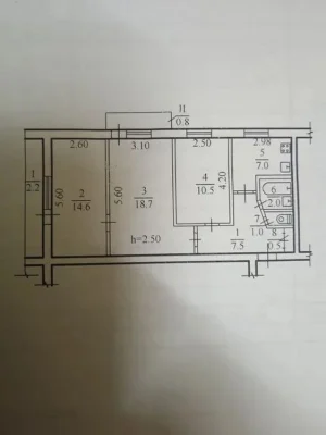 Продам 3-комн квартиру в районе Петровского просп.