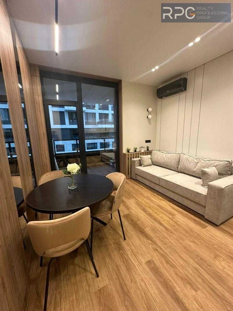 Оренда 1-к квартири 46м² в Бізнес ЖК Unit Home Є Укриття