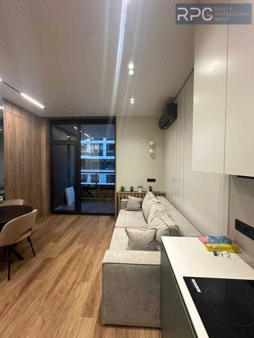Оренда 1-к квартири 46м² в Бізнес ЖК Unit Home Є Укриття
