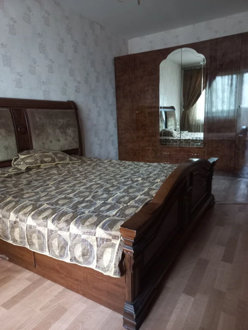 Голосеевский район. Оренда 2-х, Юлії Здановської 83А, метро