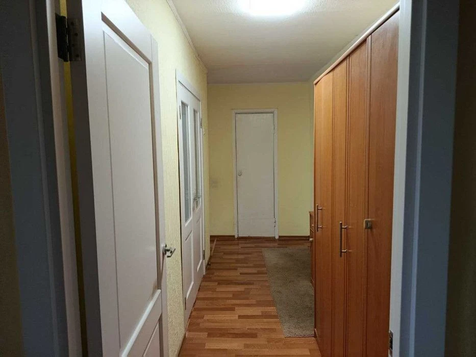 Продам 2 к.квартиру ЧЕШКА ул. Космонавтов ж/м Приднепровск