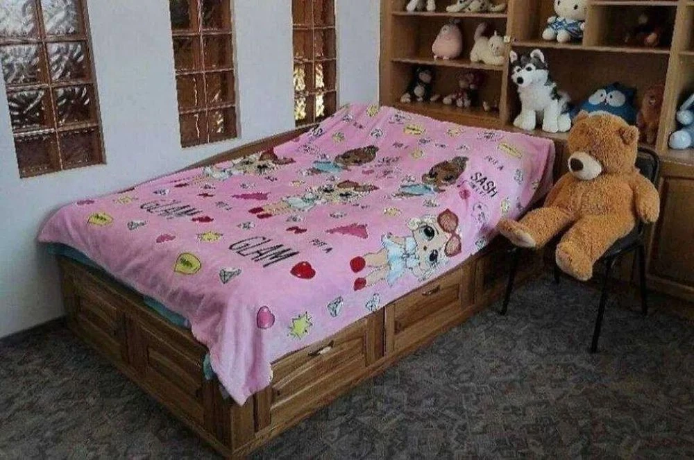 Продам 7-комн квартиру в районе Клары Цеткин ул.