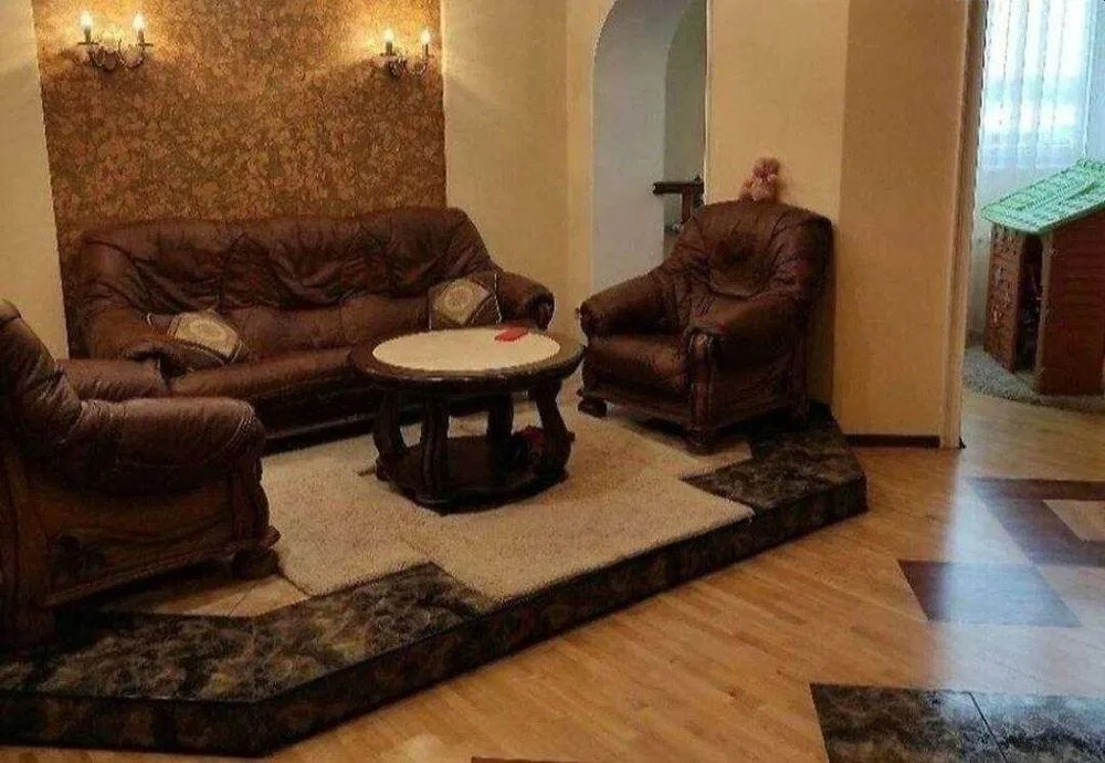 Продам 7-комн квартиру в районе Клары Цеткин ул.