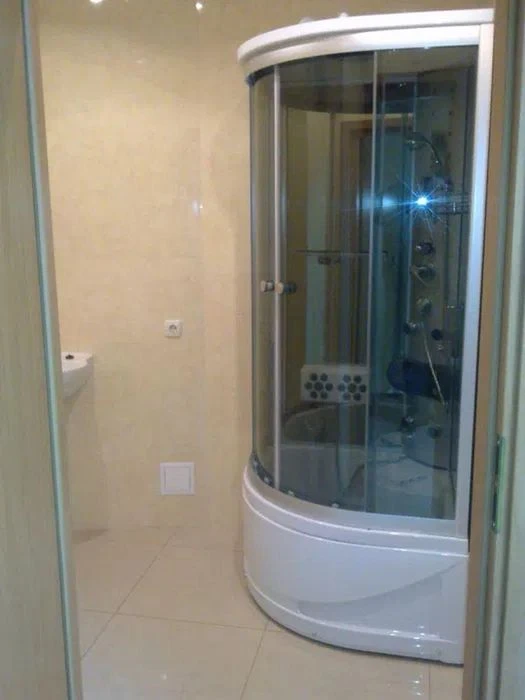 Продам 3-комн квартиру в районе Глинки ул.