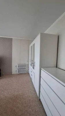 Продам 2к квартиру Тополь 3