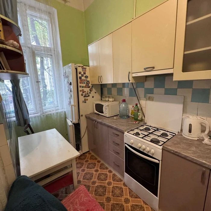 3 кімнатна квартира в самому центрі міста