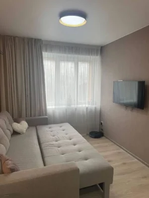 Продам 1-к квартиру пр. Богдана Хмельницкого