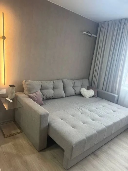 Продам 1-к квартиру пр. Богдана Хмельницкого