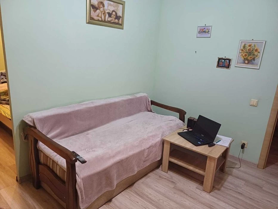 Продається затишна 1-кімнатна квартира з ремонтом
