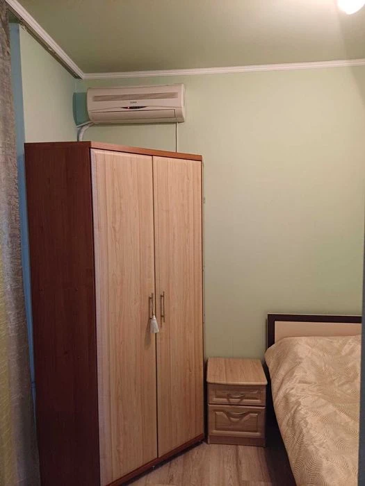 Продається затишна 1-кімнатна квартира з ремонтом