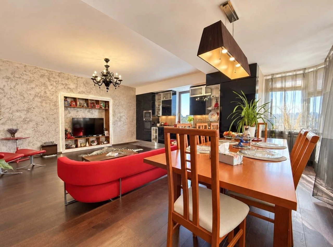 ОРЕНДА Без% | Дизайнерська 3к квартира 176 м² | Центр Києва