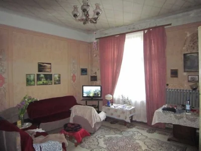 Продаж 2-кімнатної квартири в центрі Львова (пл. Григоренка)