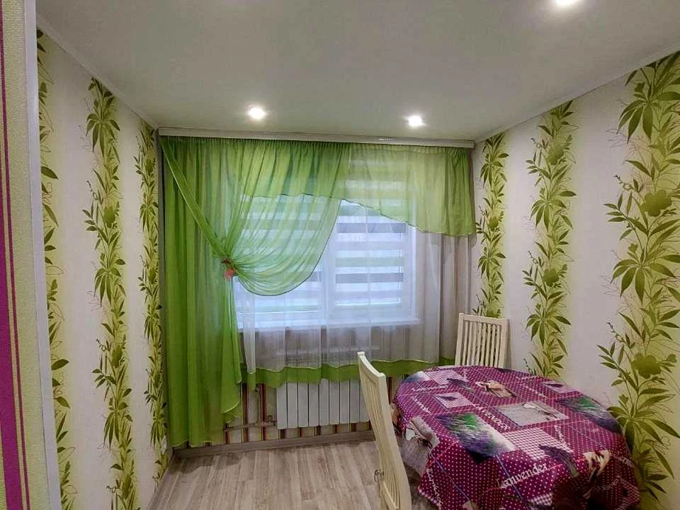 Apartment. Kharkiv, Svitla St.