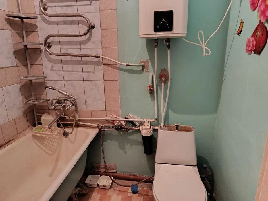 Продам 2 ком.квартиру ул.Карагандинская, ж\м Приднепровск