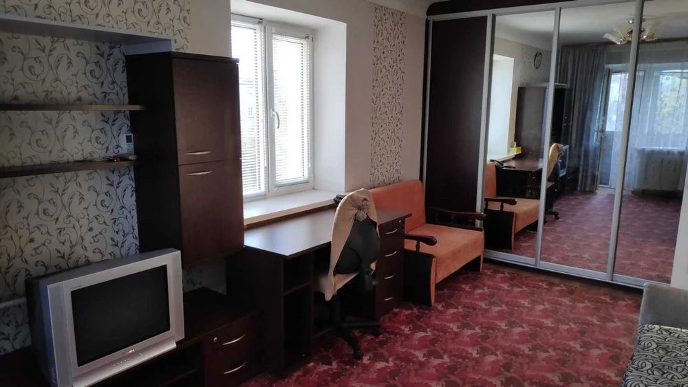 Продаж 1-кімн. вул. Павла Чубинського 8А, Дарницький район,