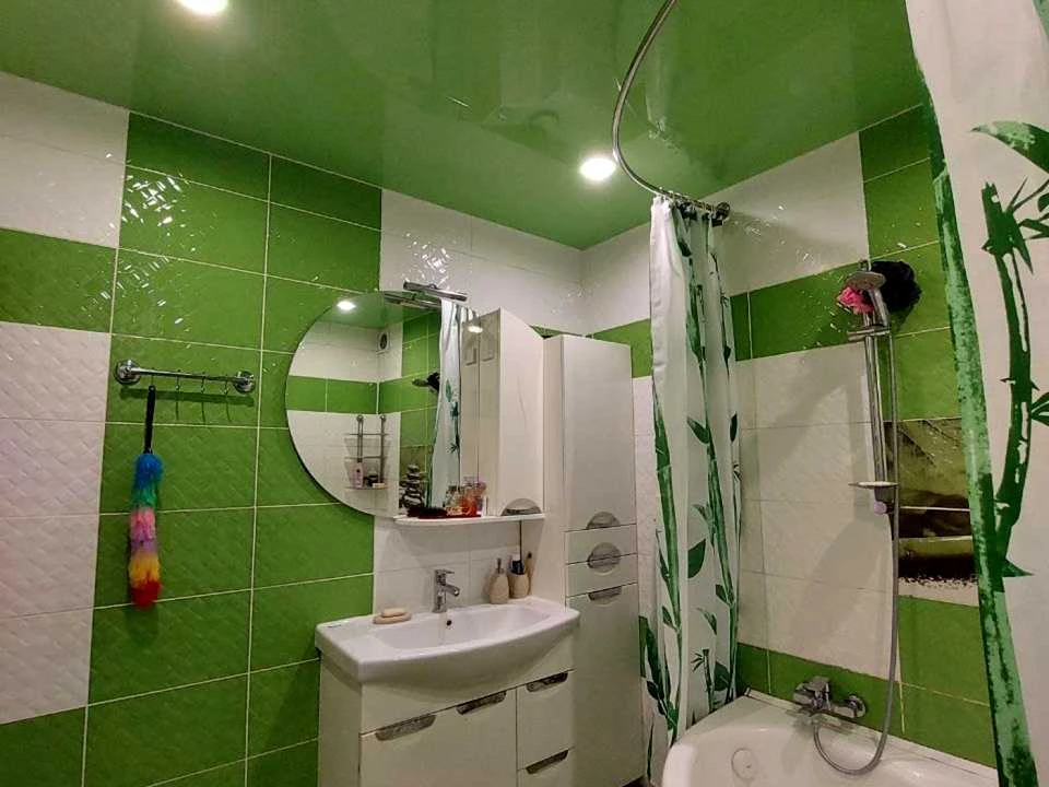 Apartment. Kharkiv, Svitla St.