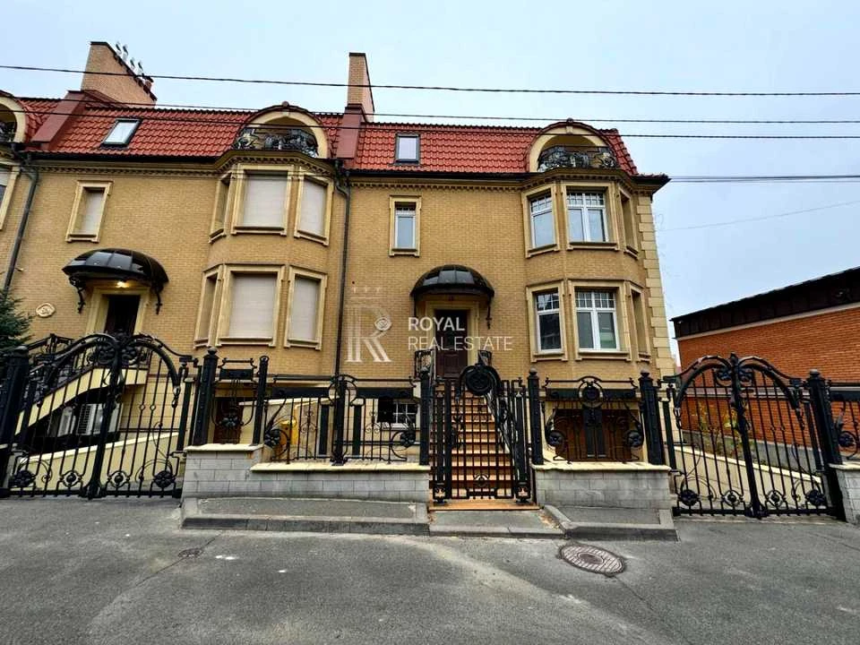 Будинок. Київ, Вільшанська вул.