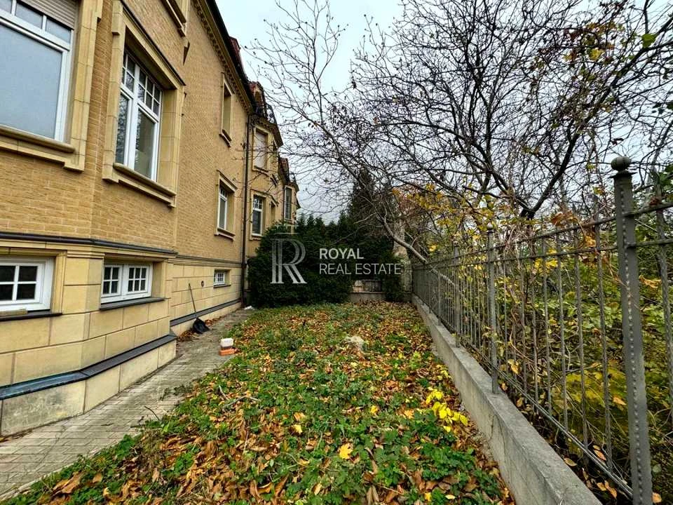 Будинок. Київ, Вільшанська вул.