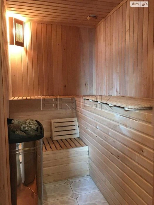 Продам 3х поверховий будинок 408м2 Київ Добрий шлях 63 Голос
