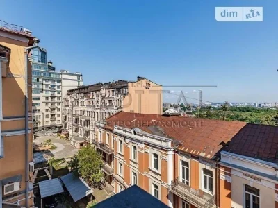 Sale of 1-room apartment 65 sq. m. on Velyka Zhytomyrska 16 •
