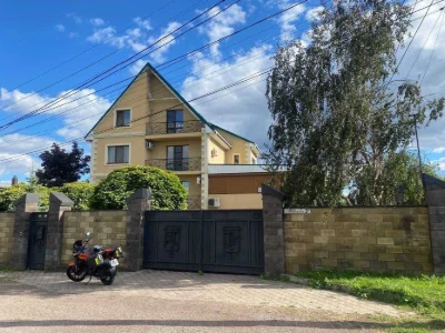 Прдам великий будинок в Діівка1