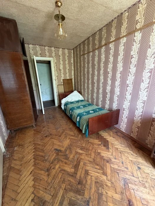 I am selling a 2-room apartment in the city center.