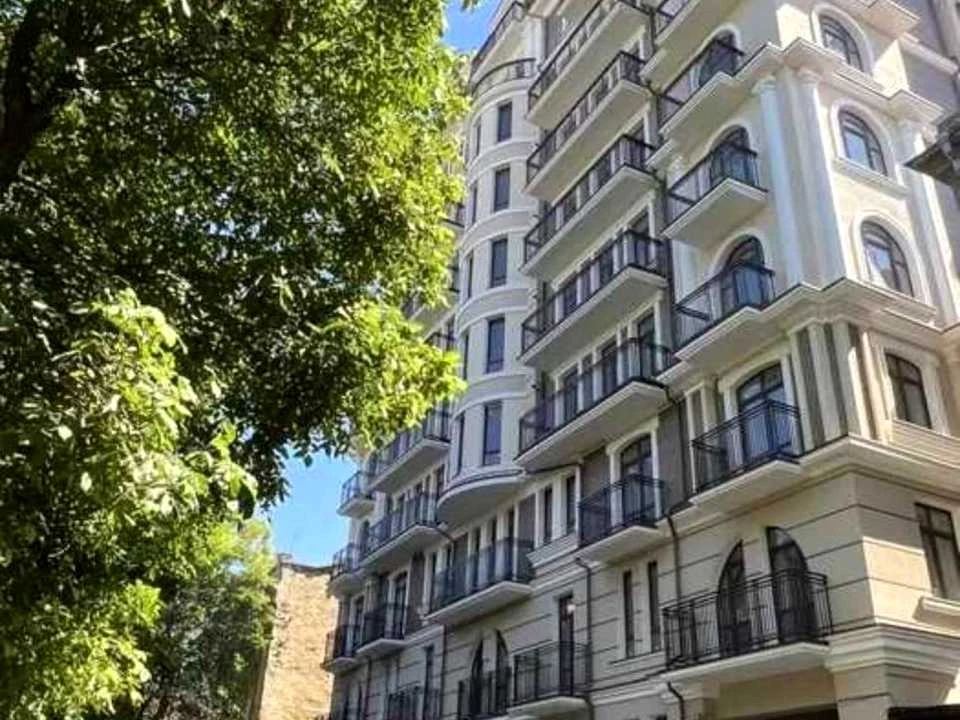 Квартира. Одеса, Преображенська вул., (Будинок 1)