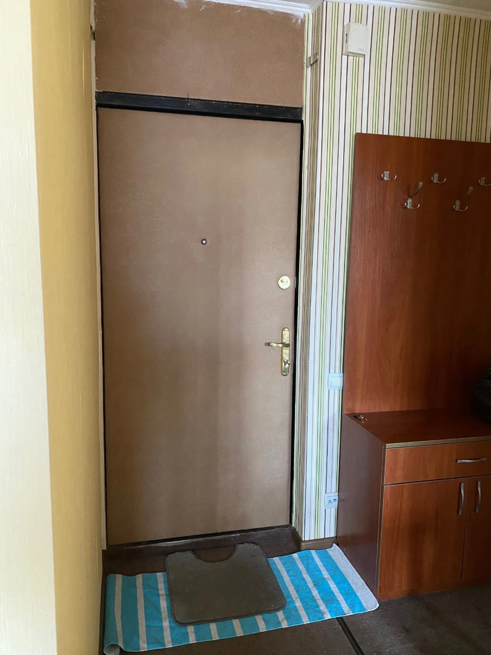 Здам 1 км квартиру на Березняках без посередників