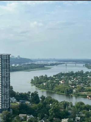 1-room apartment 38m2 in the residential complex Slavutych, metro Slavutych, 1 min. from Poznyaki Os
