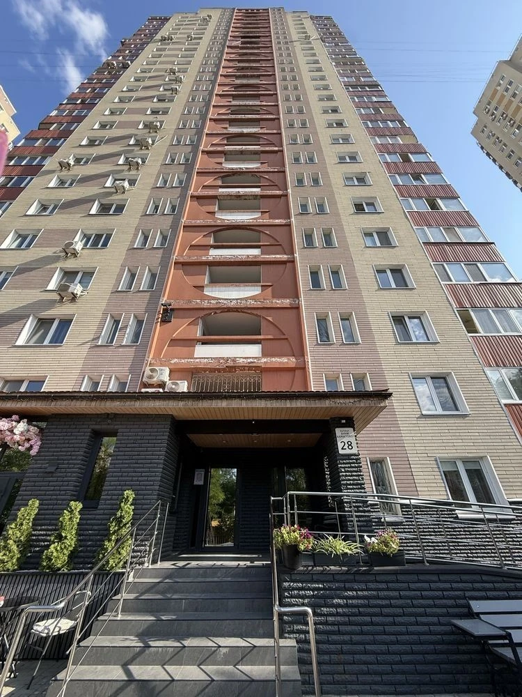 Ахматової Анни 28, Позняки, 1 кім., від власника