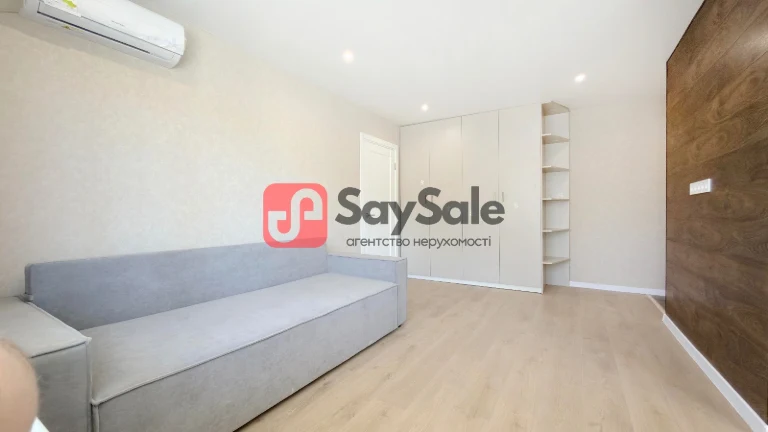 Здам 2-к квартиру 45 м² в ЦЕНТРІ, біля ТРЦ ГУЛІВЕР. м. Палац