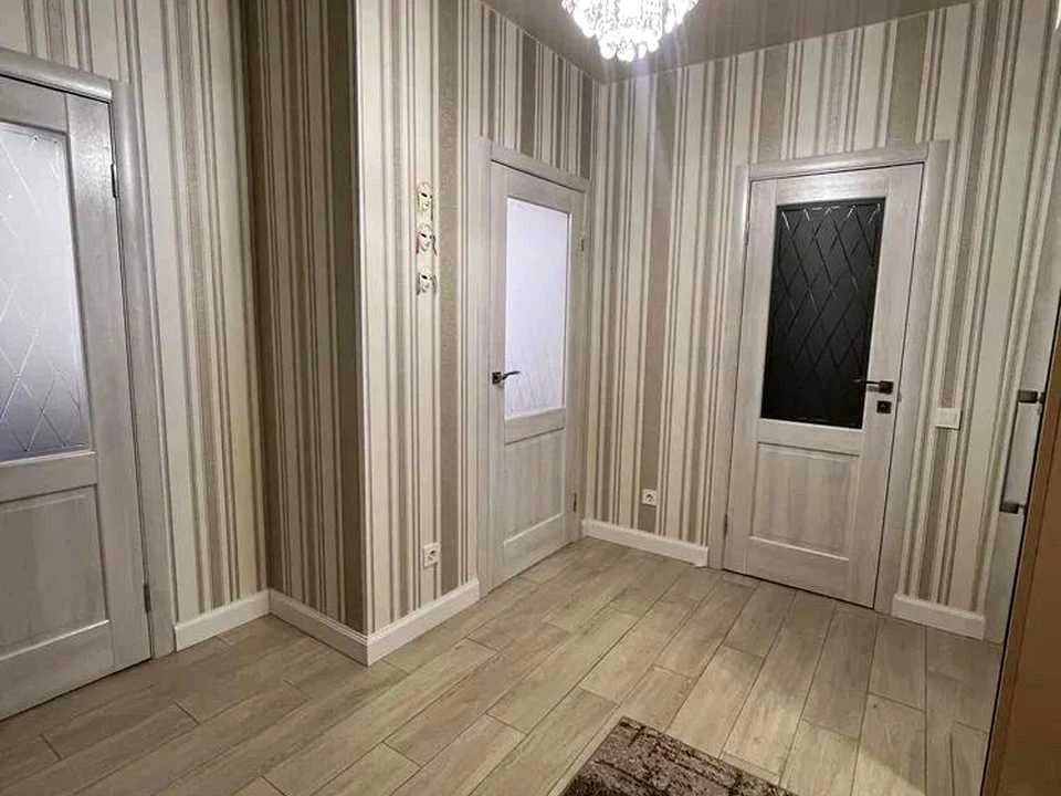 Квартира. Львів, Богдана Хмельницького  вул., (Будинок 1)