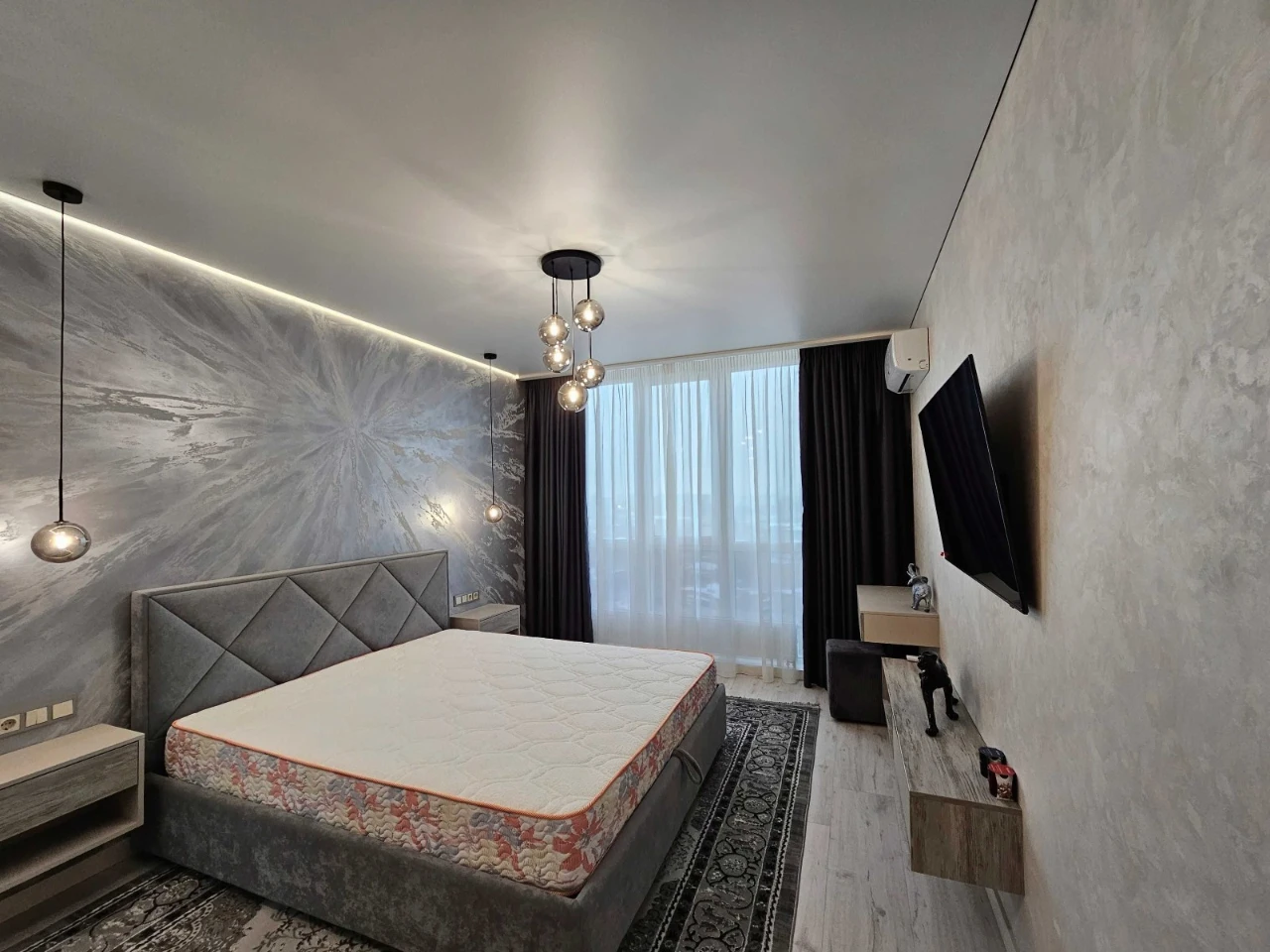 Оренда двокімнатної квартири studio 50m2 ЖК Багговутівський