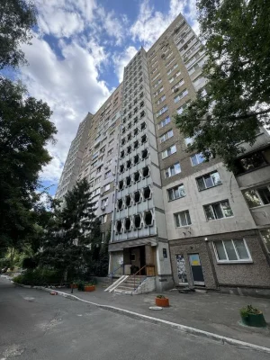 3-кімнатна з ремонтом! Лукьянівка, вулиця Котарбинського, 23