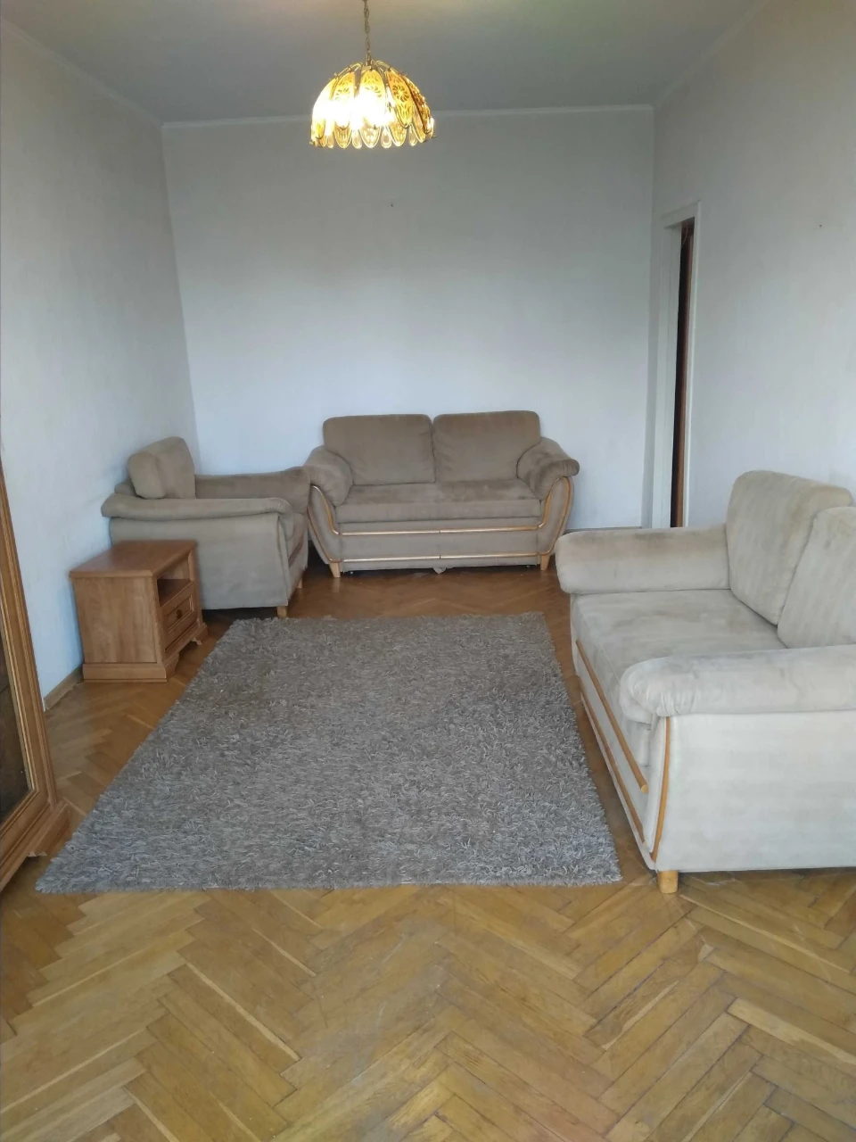 Пропоную 3-х. кімнатну квартиру в центрі, на Галицькій площі