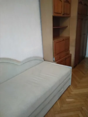 Пропоную 3-х. кімнатну квартиру в центрі, на Галицькій площі
